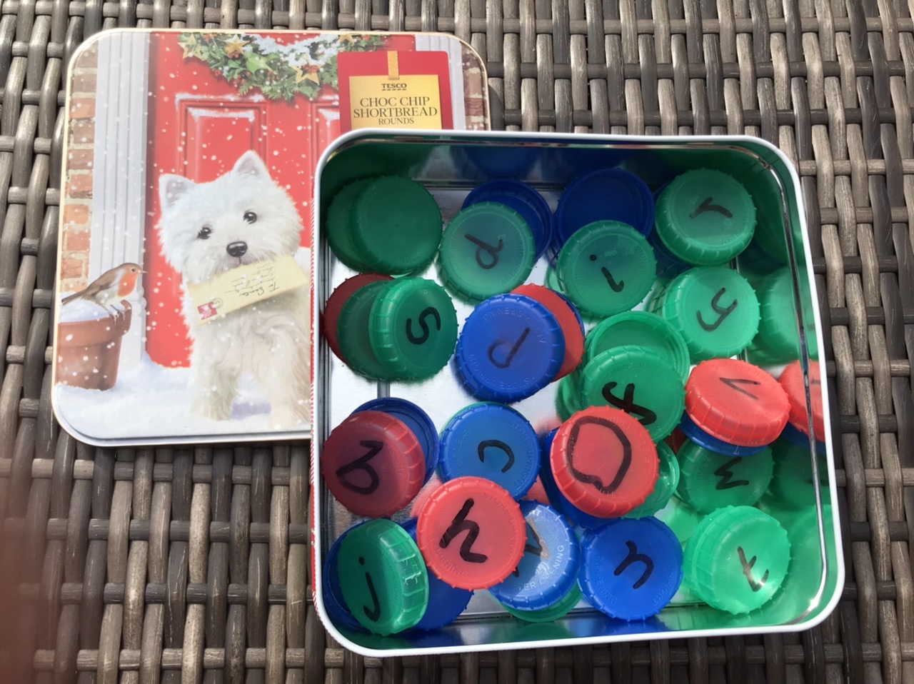 George bottle tops